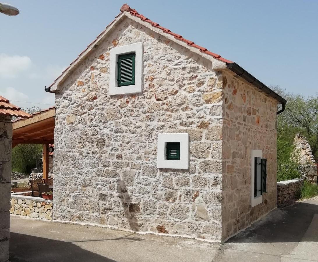 Krka Waterfalls Stonehouse Roko Lozovac Exteriör bild